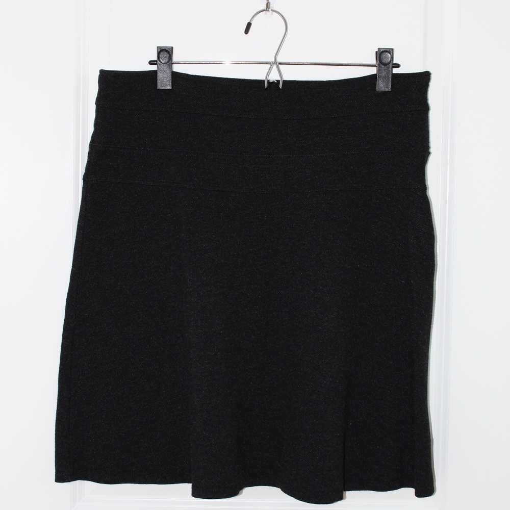 Athleta | Black | Size 12 | Athletic/Golf Skirt